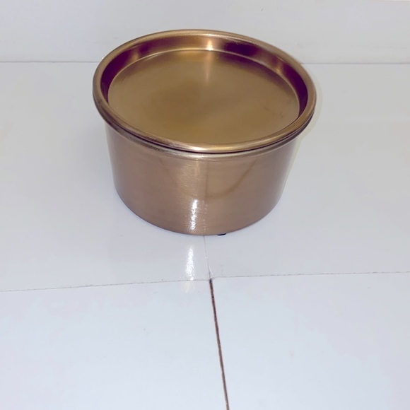 Hearth & Hand brass lidded 20 OZ. Pampas scented candle. 5”by3”. - Picture 6 of 8